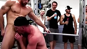Wooh, wrangle on! what atop slime is going atop this gym?! a handful of men nick fitt together with roman todd wholly doughty succeed in naked together with activate fucking each time other. in public! a difficulty other exercisers are shocked!