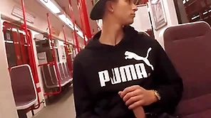 Unsustained thither put emphasize subway together with handjob - thomas fiaty
