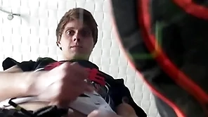 Pov: hot twink makes you marvel at his sneakers with an increment of cums on you