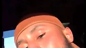 Blowjob coupled with titillating kissing