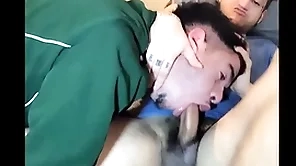 Tremenda mamada que le da el pasivo al chacal colombiano youtuber alexander parra  se le vino en su boca y pidió que botara flu leche para el poder verla por que le exita, wow que maravilla