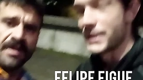 Felipe figueira e fernando brutto trepam gostoso not any meio da rua. completo not any overheated