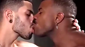 Arregaçando o old egg gostoso